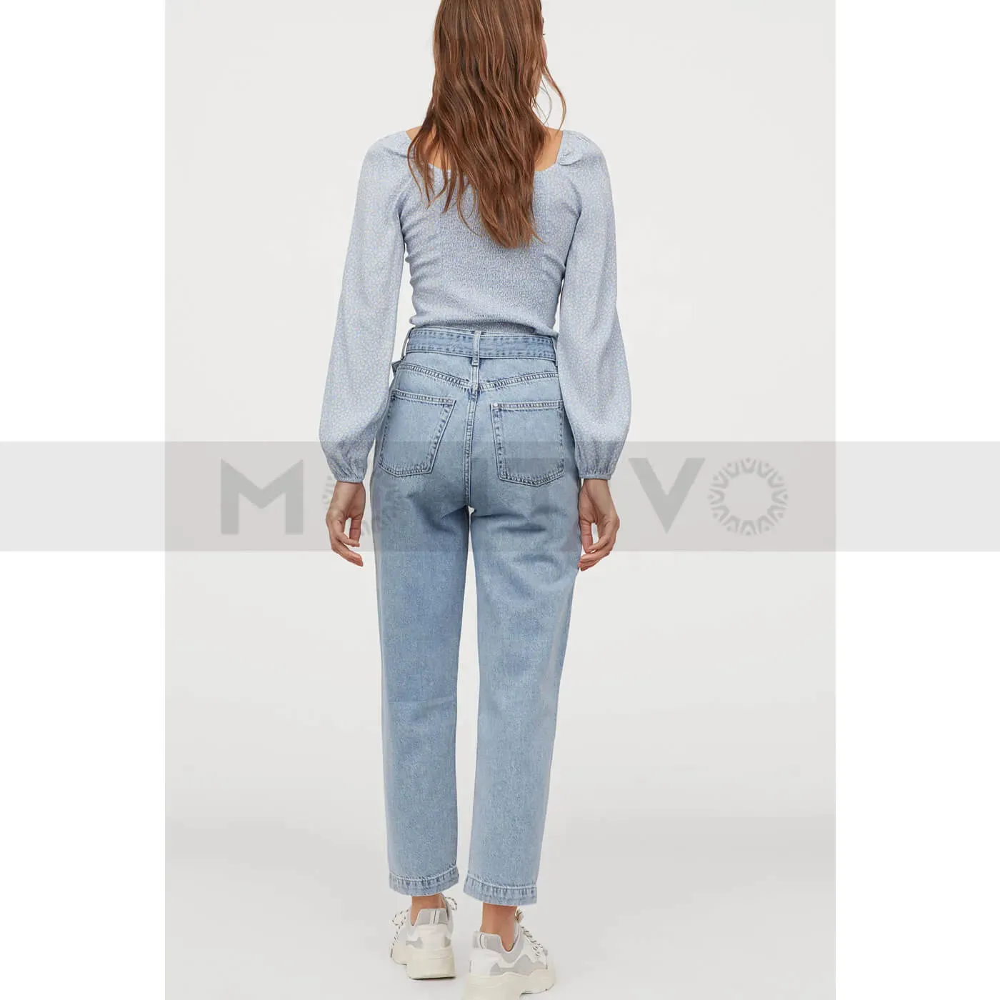 HM Light Blue Slouchy Mom Jeans