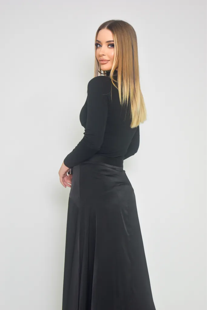 Pristine Pleat Bottom Skirt