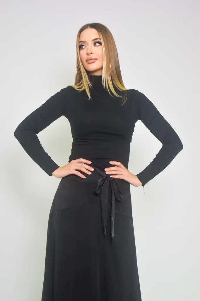 Pristine Pleat Bottom Skirt