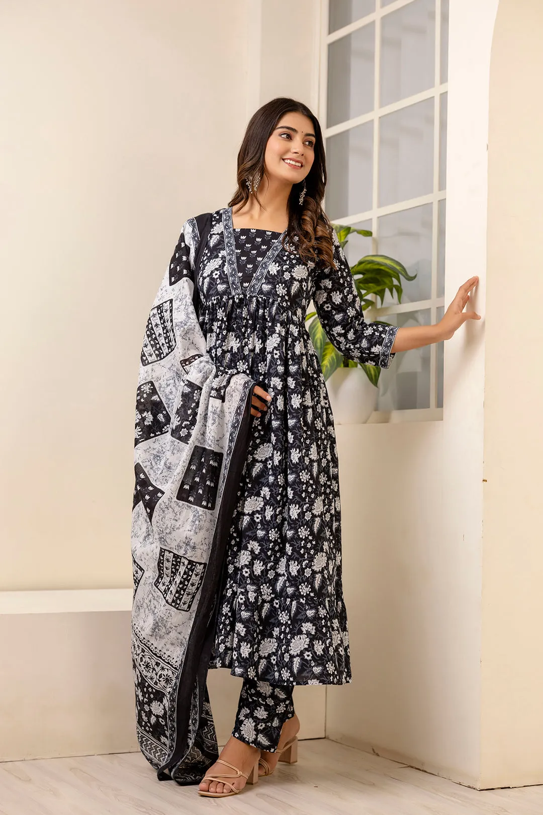 Women Black Ethnic Printed Anarkali Kurta And Trouser With Dupatta