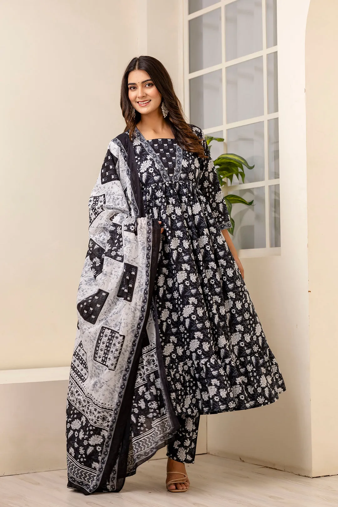 Women Black Ethnic Printed Anarkali Kurta And Trouser With Dupatta