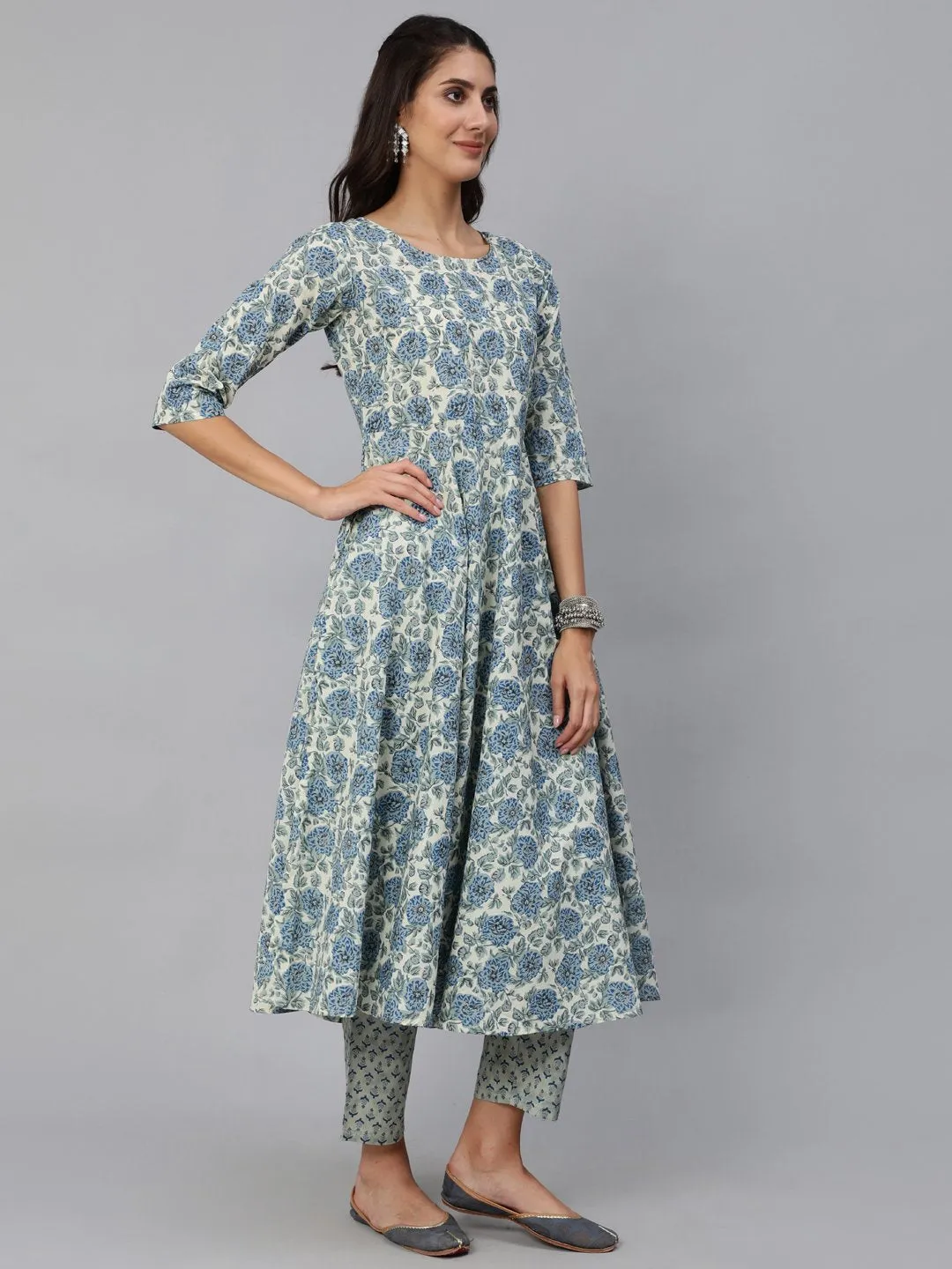 Women Blue & Cream Floral Printed Kurta Set With Trouser & Dupatta