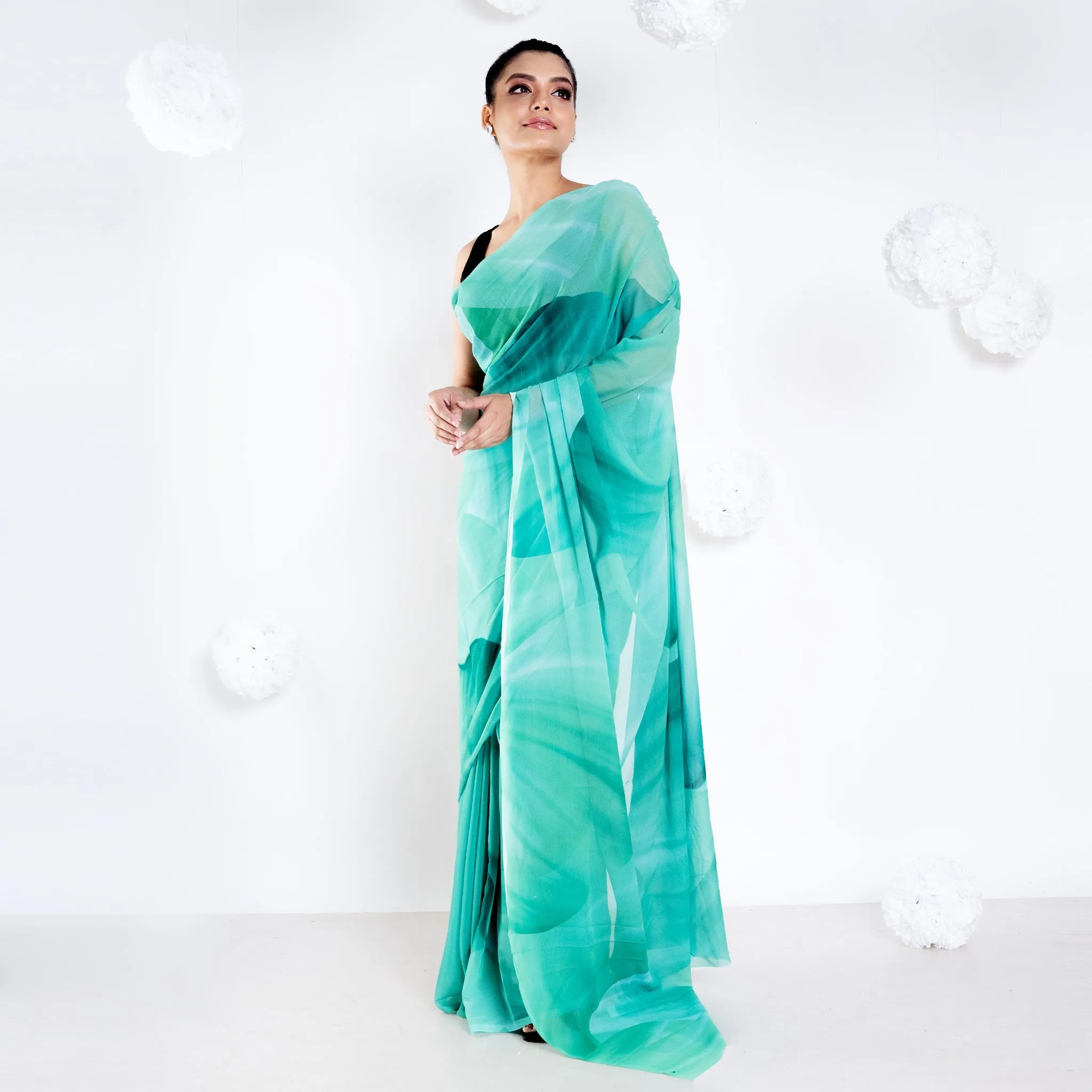 Women Jolie Georgette Digital Printed Saree In Green Color