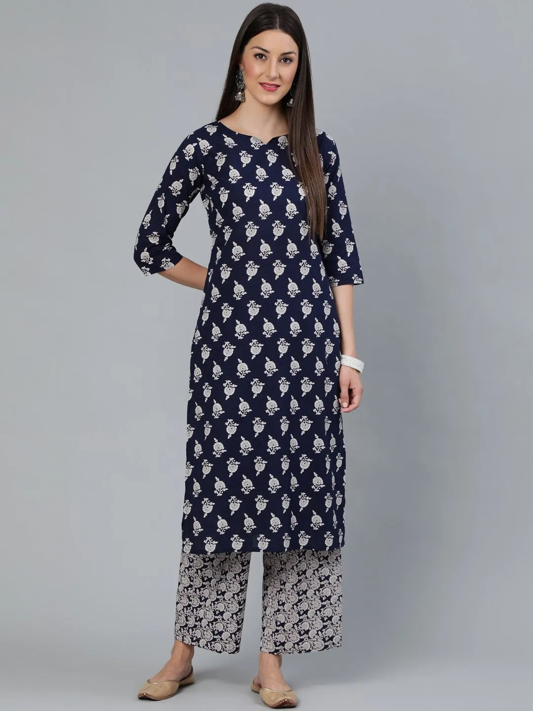 Women Navy Blue Floral Printed Straight Kurta With Plazo