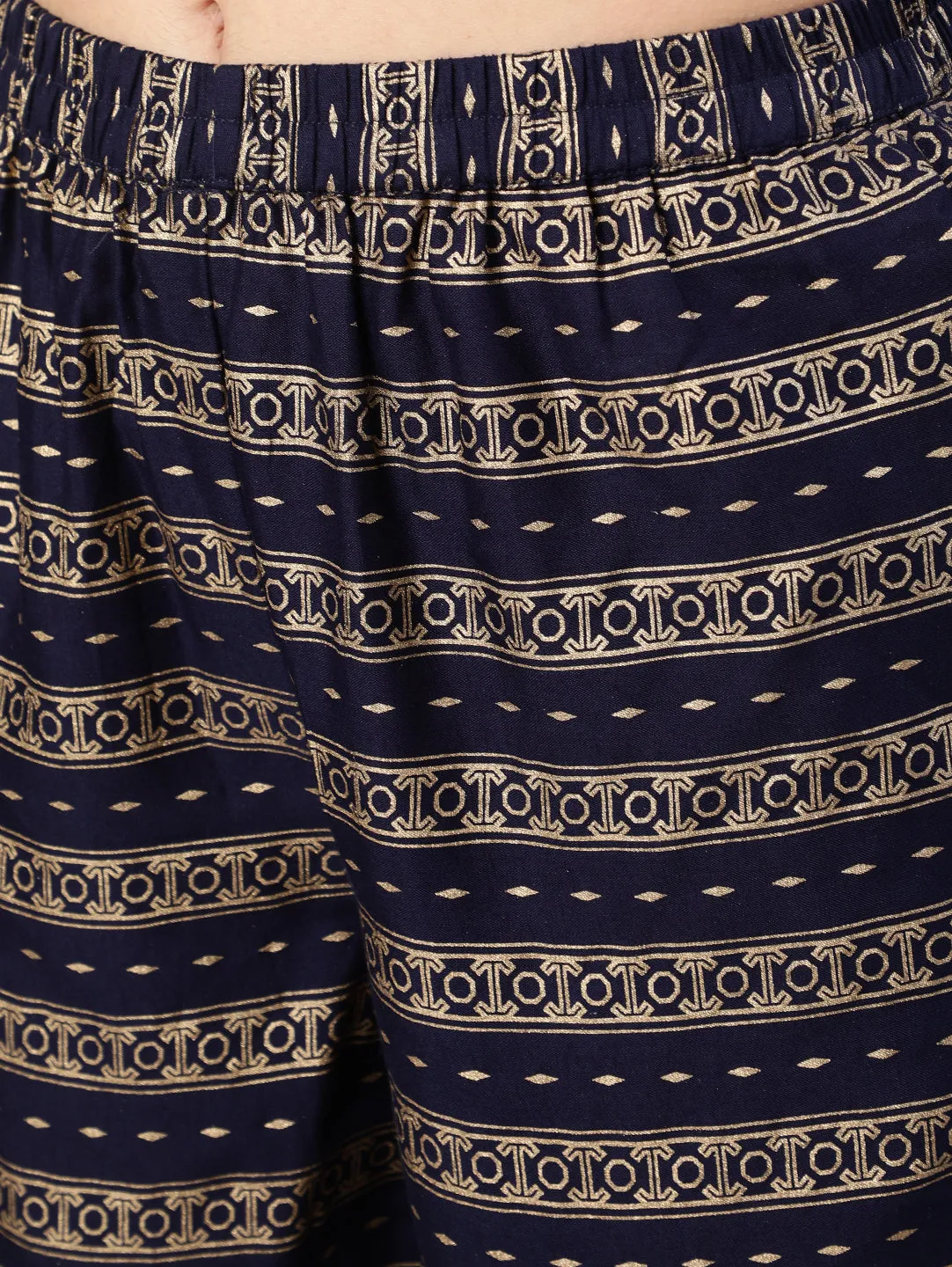 Women Navy Blue Printed Straight Kurta With Palazo And Net Dupatta