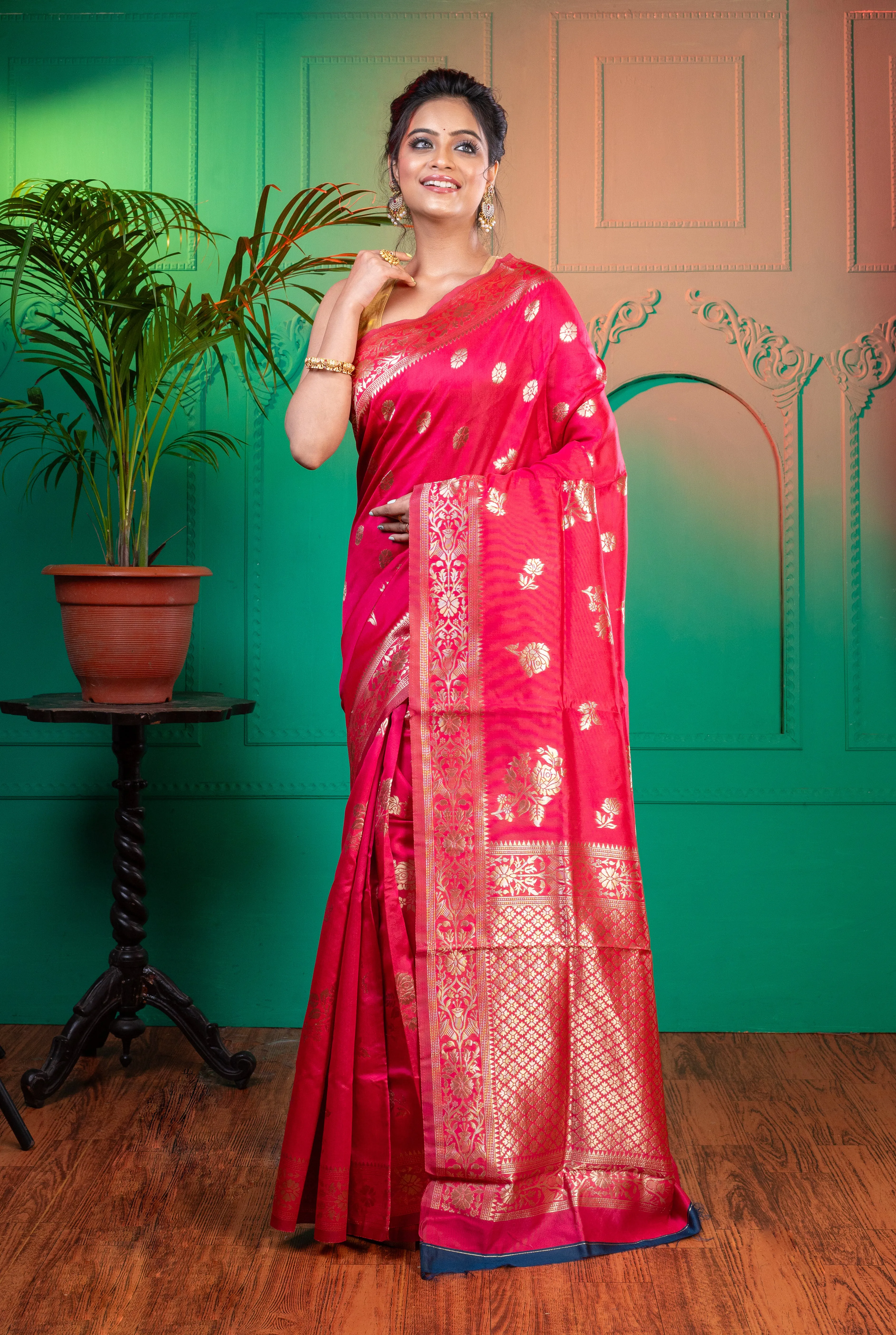 Women Pink Banarasi Soft Silk Saree With Jacquard Border