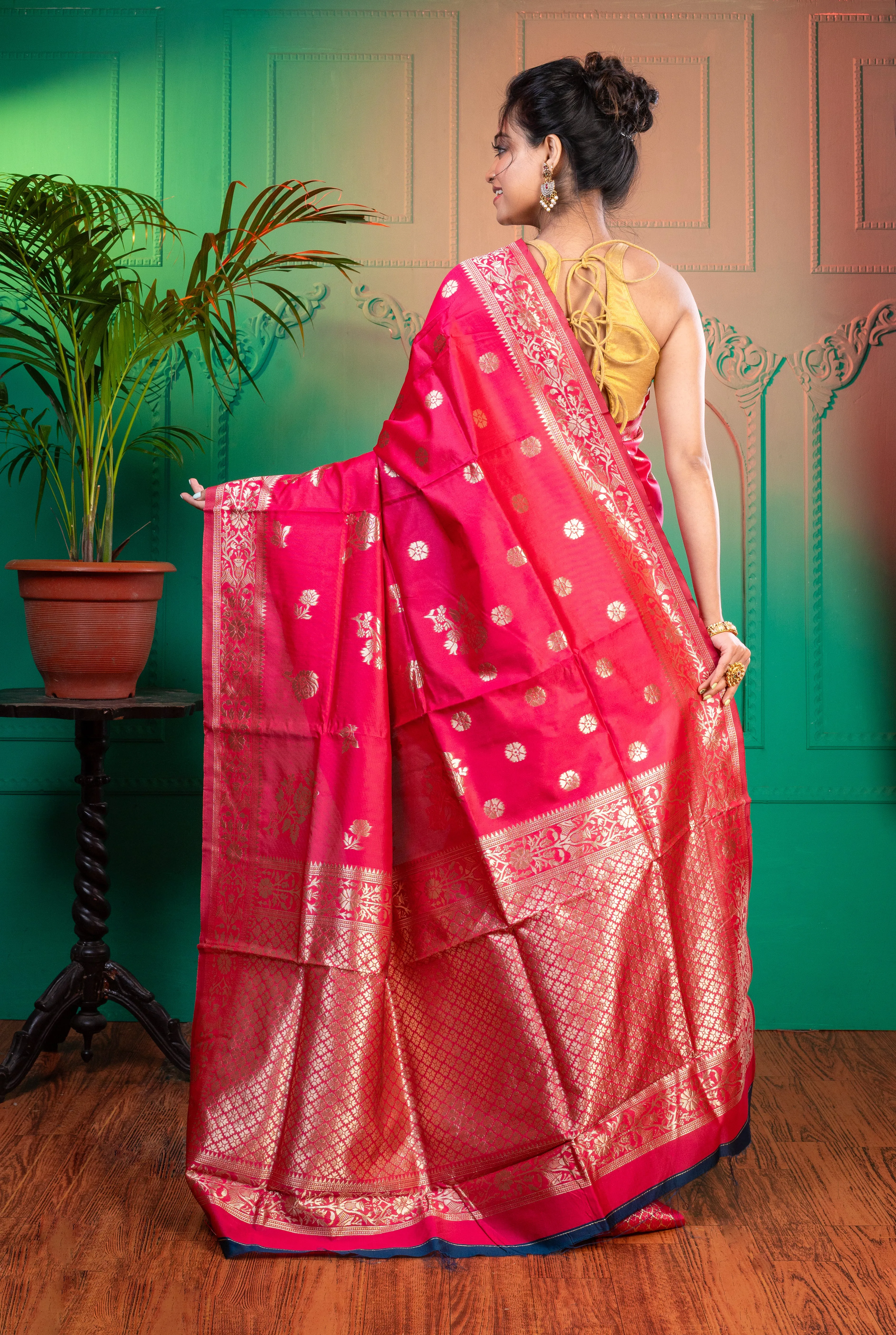 Women Pink Banarasi Soft Silk Saree With Jacquard Border