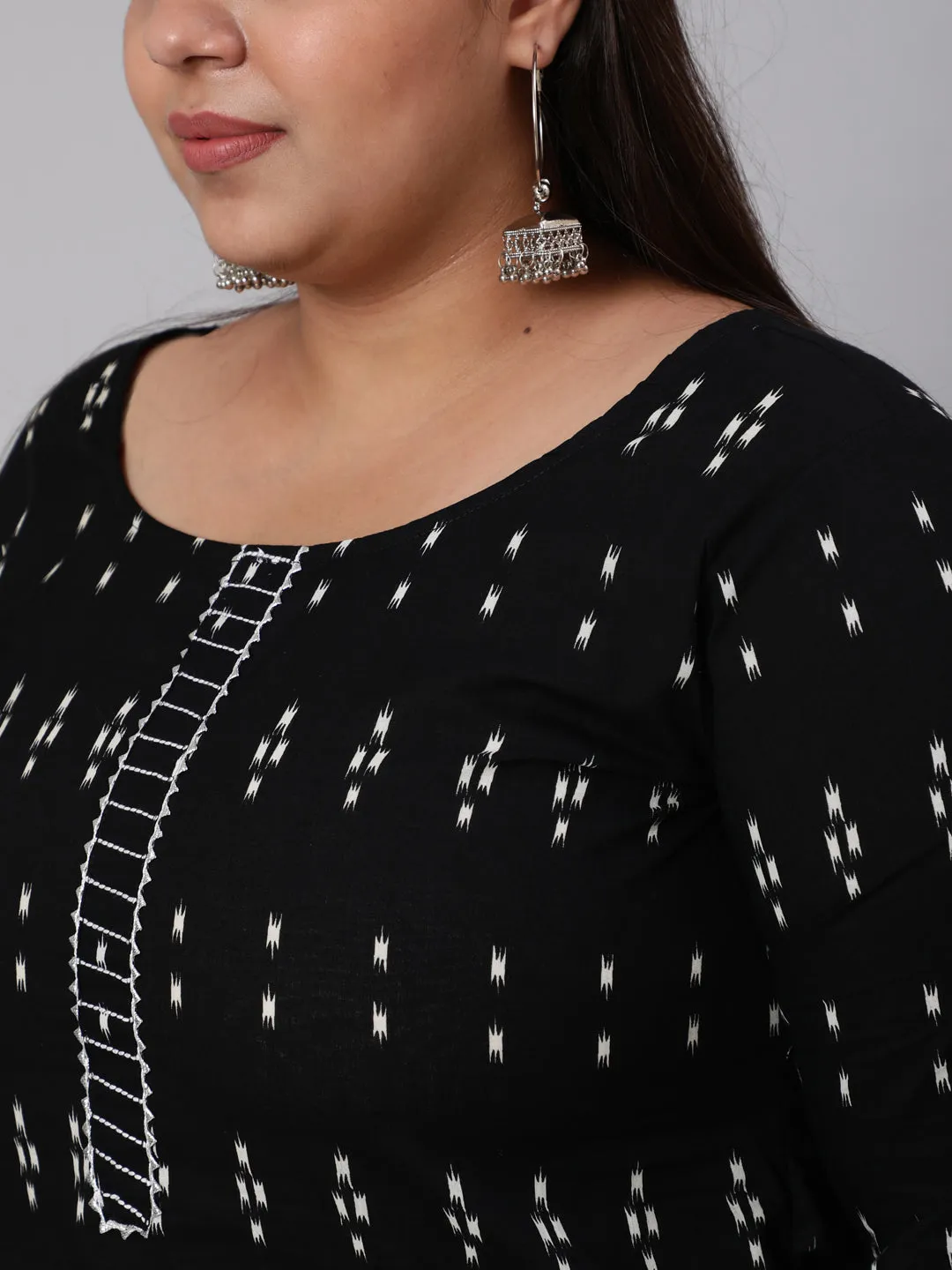 Women Plus Size Black Printed Straight Kurta With Plazo & Dupatta