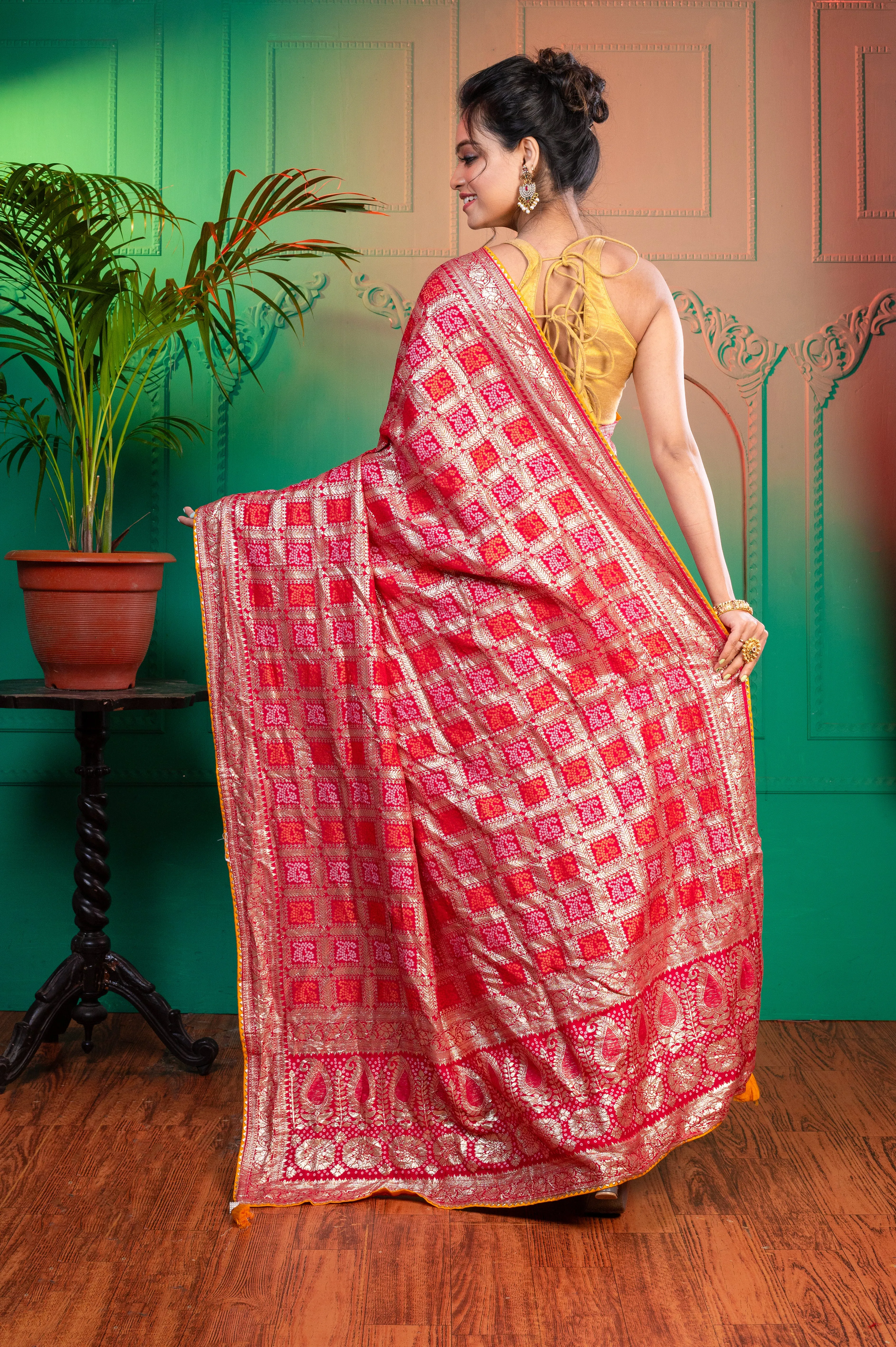 Women Red And Pink Banarasi Bandhej Saree