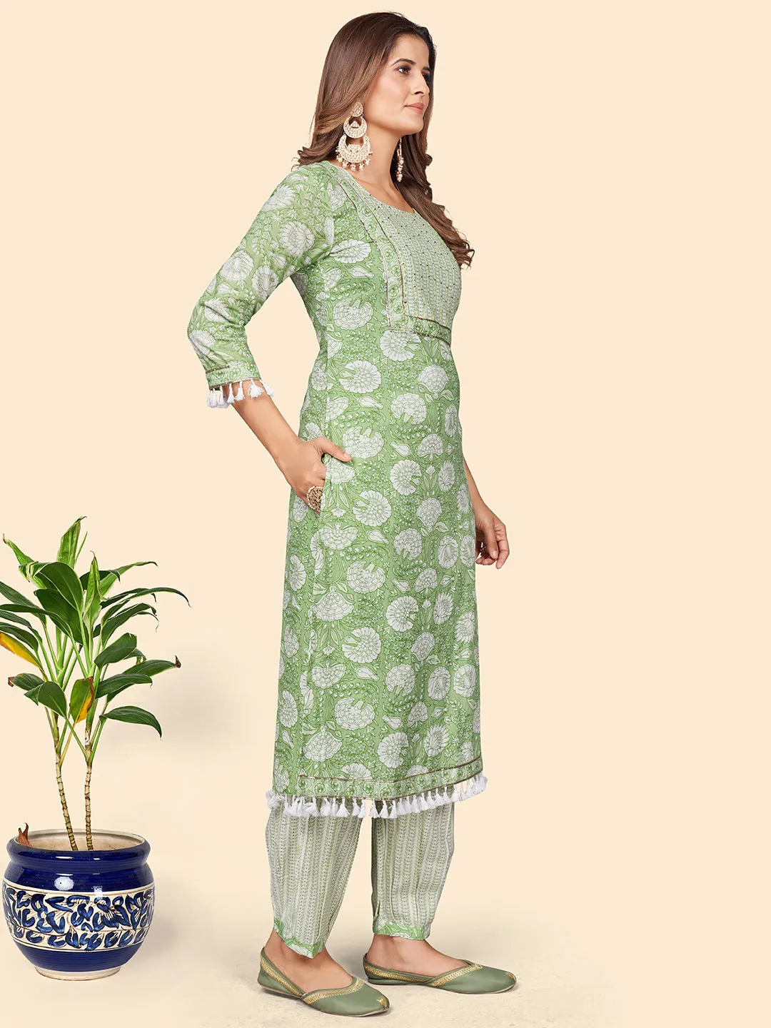 Women'S Print & Sequience Straight Cotton Green Stitched Kurta Pant With Dupatta