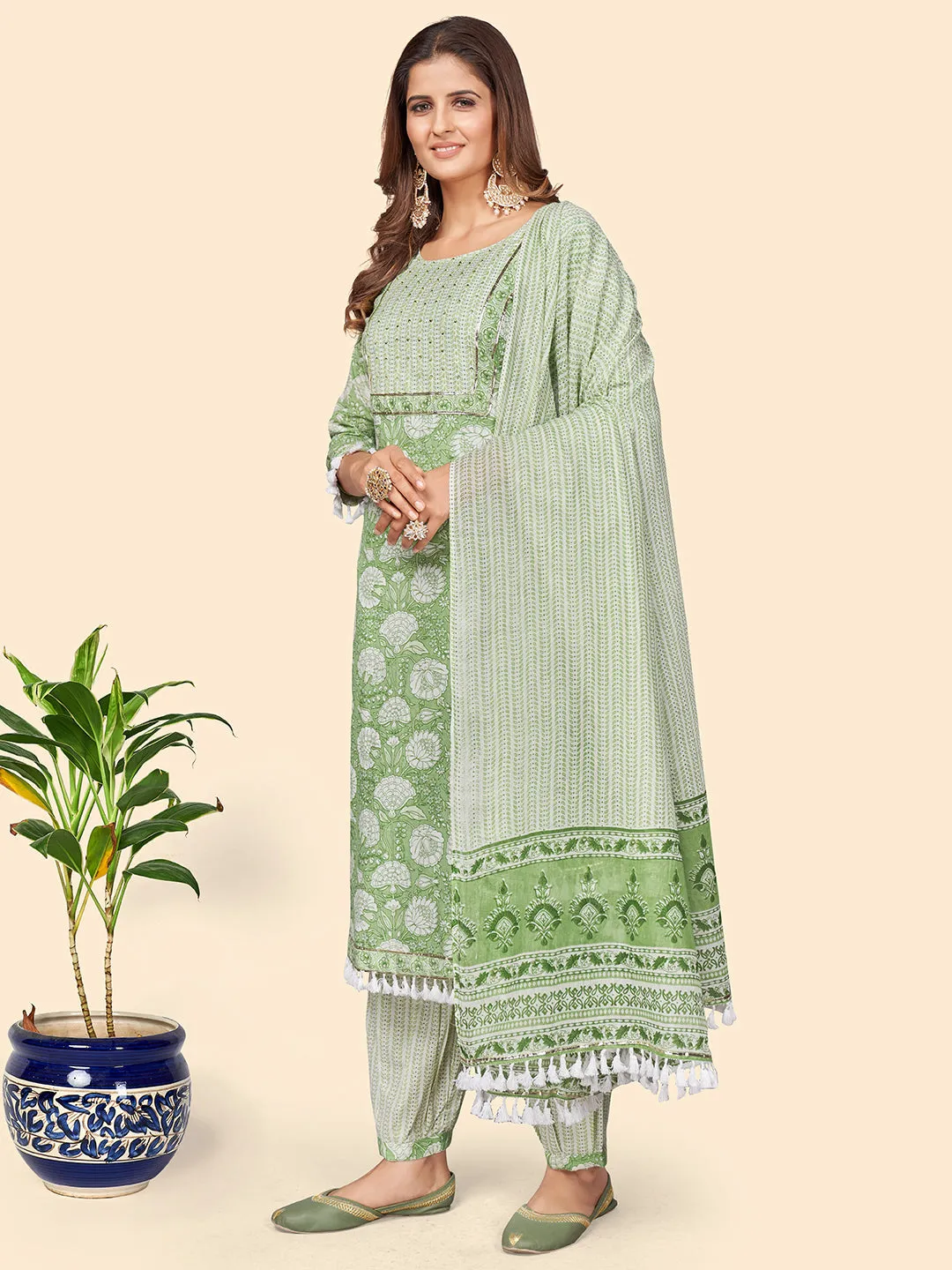 Women'S Print & Sequience Straight Cotton Green Stitched Kurta Pant With Dupatta